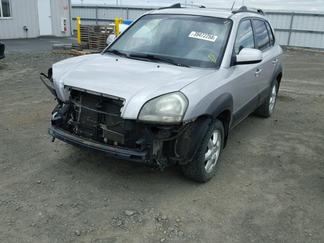 KM8JN12D75U112057 - 2005 HYUNDAI TUCSON GLS SILVER photo 2