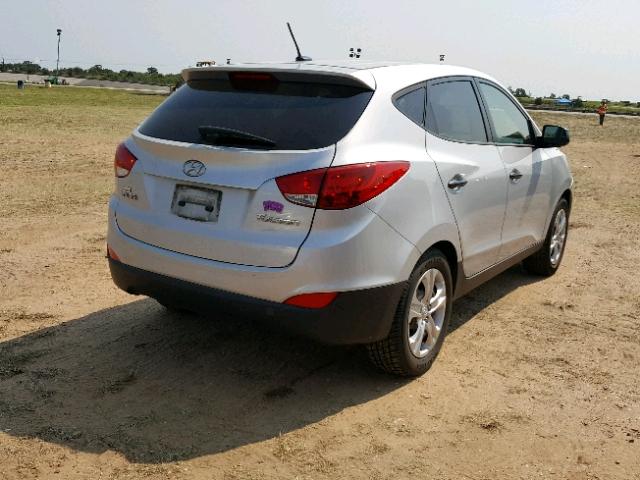 KM8JT3AB1CU521766 - 2012 HYUNDAI TUCSON GL SILVER photo 4