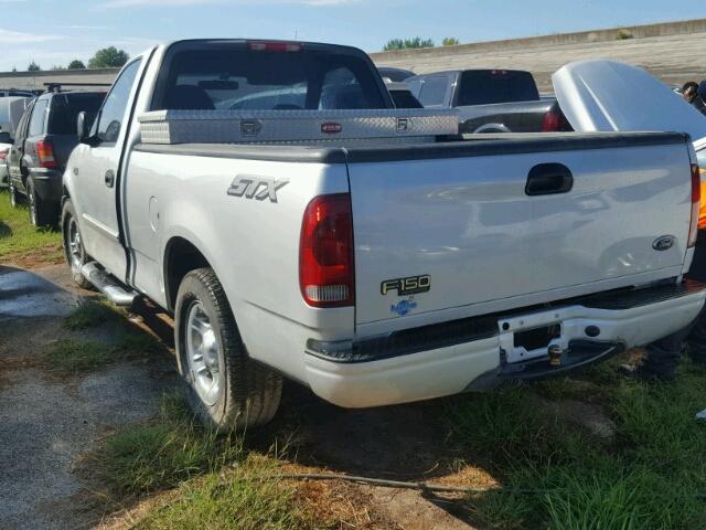 2FTRF17234CA68567 - 2004 FORD F-150 HERI SILVER photo 3