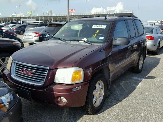 1GKDT13S572101551 - 2007 GMC ENVOY BURGUNDY photo 2