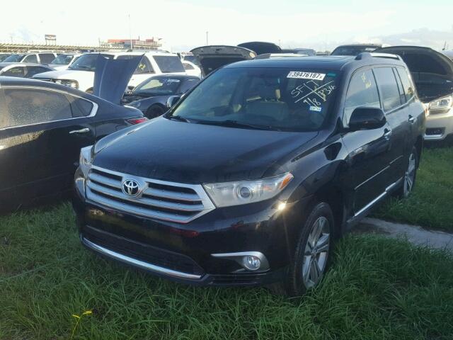 5TDYK3EH3BS027867 - 2011 TOYOTA HIGHLANDER BLACK photo 2