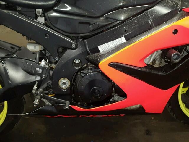 JS1GT76A762105365 - 2006 SUZUKI GSX-R1000 BLACK photo 7