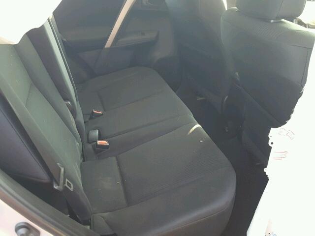 2T3ZFREV7GW244037 - 2016 TOYOTA RAV4 LE Gümüş foto 6