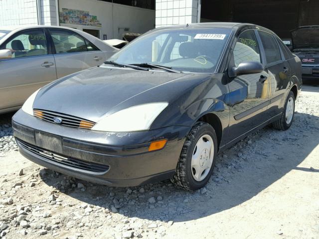 1FAFP33P52W197978 - 2002 FORD FOCUS LX BLACK photo 2