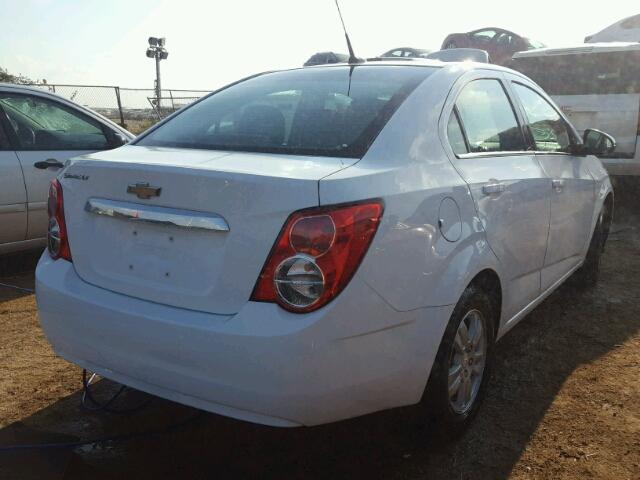 1G1JC5SH2C4162827 - 2012 CHEVROLET SONIC WHITE photo 4