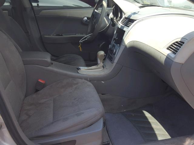 1G1ZA5EU1BF155761 - 2011 CHEVROLET MALIBU LS SILVER photo 5