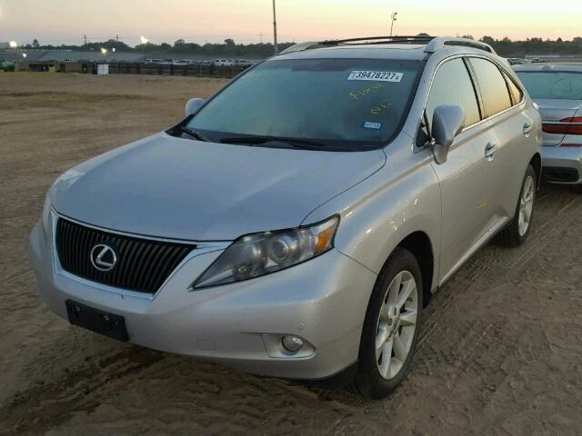 2T2ZK1BA2BC062730 - 2011 LEXUS RX SILVER photo 2