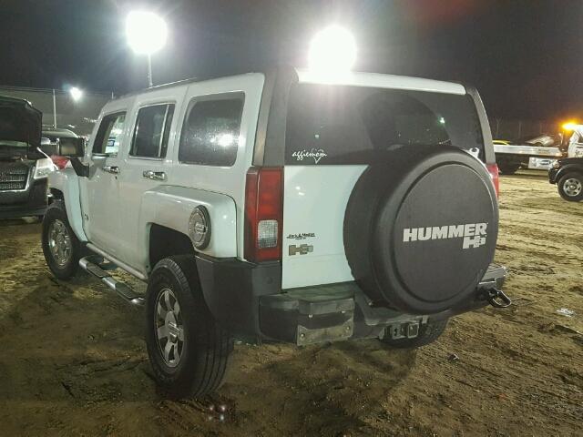 5GTDN13E978180051 - 2007 HUMMER H3 WHITE photo 3