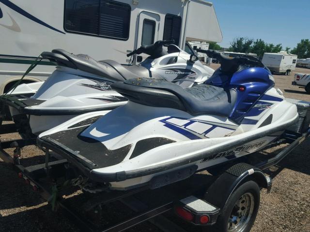 YAMA4197A101 - 2001 YAMAHA WAVERUNNER WHITE photo 3