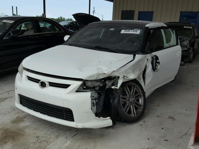 JTKJF5C71C3023162 - 2012 TOYOTA SCION TC 白色 照片 2