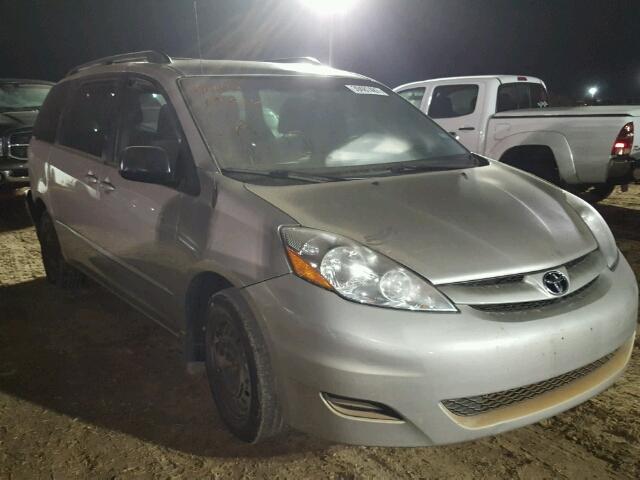 5TDZK23C19S273624 - 2009 TOYOTA SIENNA CE SILVER photo 1