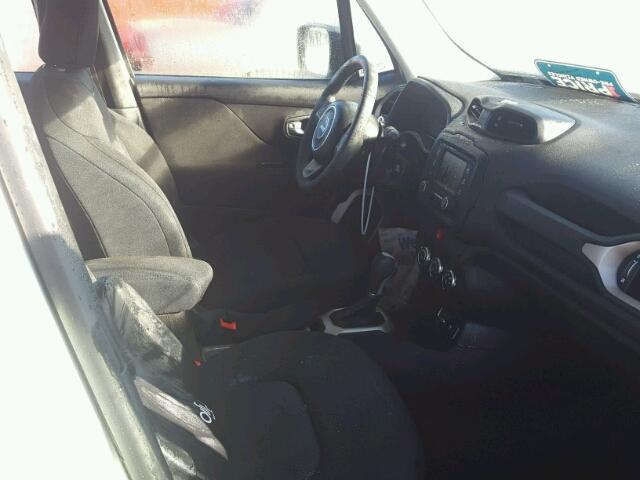 ZACCJAAB9HPE71036 - 2017 JEEP RENEGADE S თეთრი ფოტო 5