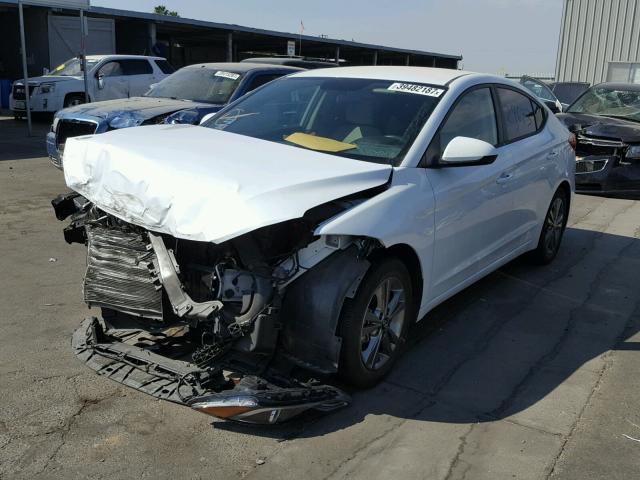 5NPD84LF4HH032692 - 2017 HYUNDAI ELANTRA SE WHITE photo 2