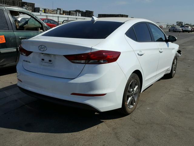 5NPD84LF4HH032692 - 2017 HYUNDAI ELANTRA SE WHITE photo 4