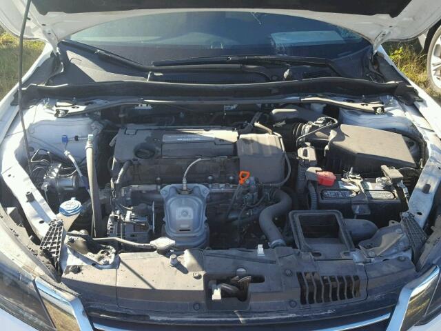 1HGCR2F72FA112404 - 2015 HONDA ACCORD EX WHITE photo 7