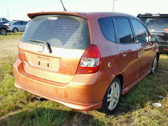 JHMGD37668S027524 - 2008 HONDA FIT SPORT ORANGE photo 4