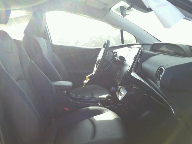 JTDKARFP9H3040070 - 2017 TOYOTA PRIUS PRIM ნაცრისფერი ფოტო 5