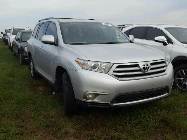 5TDZK3EH4DS096249 - 2013 TOYOTA HIGHLANDER SILVER photo 1