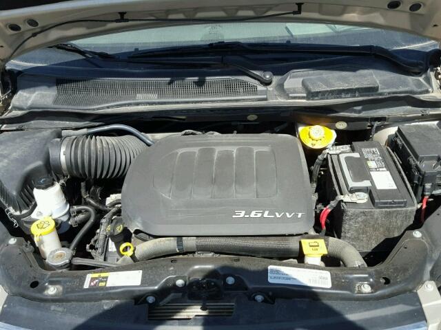 2C4RC1CG2GR233505 - 2016 CHRYSLER TOWN & COU Gümüş foto 7