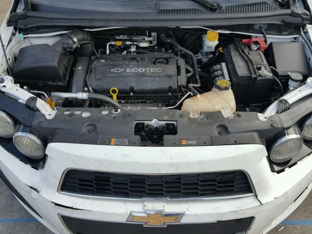 1G1JB5SH5E4214926 - 2014 CHEVROLET SONIC LS 白色 照片 7