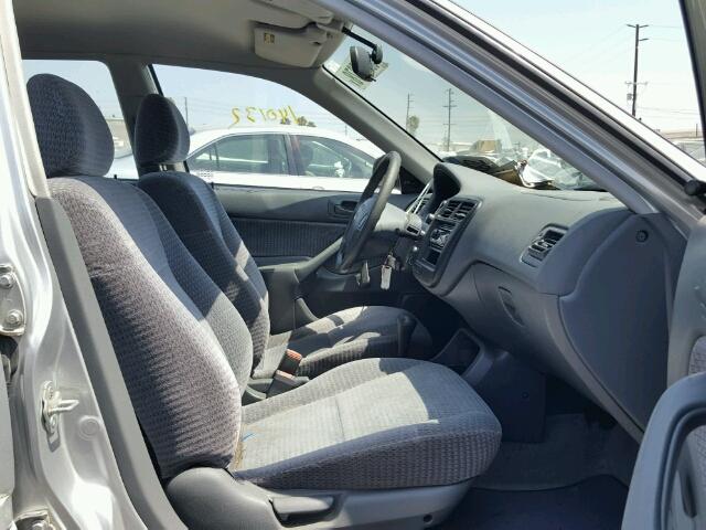 2HGEJ6611YH577988 - 2000 HONDA CIVIC BASE Gümüş foto 5