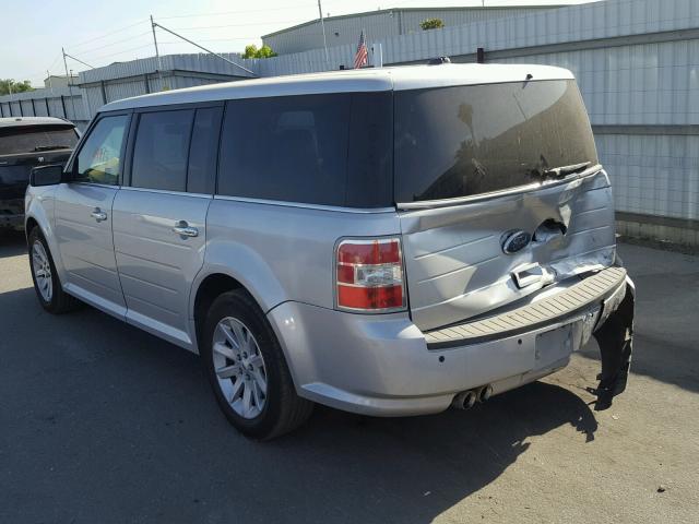 2FMGK5CC0BBD08469 - 2011 FORD FLEX SEL SILVER photo 3