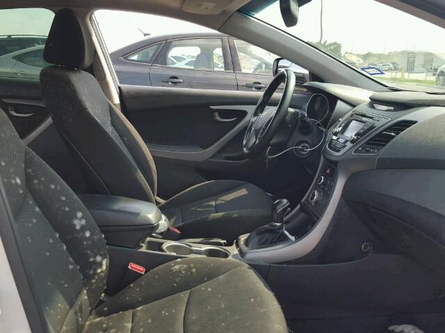 KMHDH4AE5FU300903 - 2015 HYUNDAI ELANTRA SE SILVER photo 5