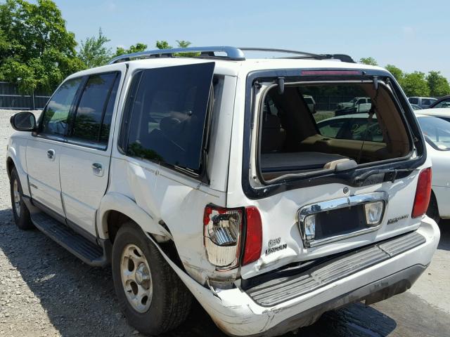 5LMFU28R62LJ12518 - 2002 LINCOLN NAVIGATOR WHITE photo 3