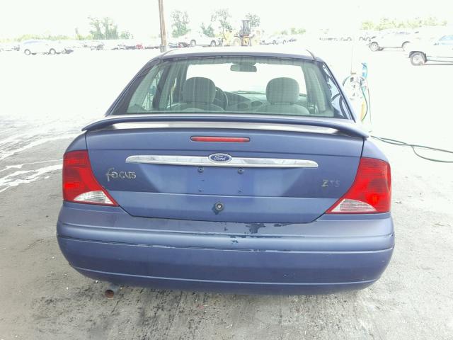 1FAFP38302W313917 - 2002 FORD FOCUS ZTS BLUE photo 10