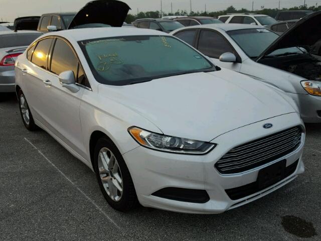 3FA6P0H7XGR354261 - 2016 FORD FUSION WHITE photo 1