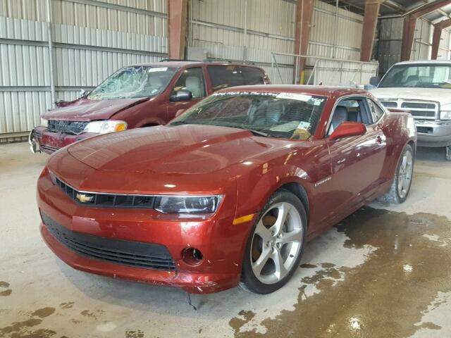 2G1FD1E30F9207602 - 2015 CHEVROLET CAMARO LT RED photo 2