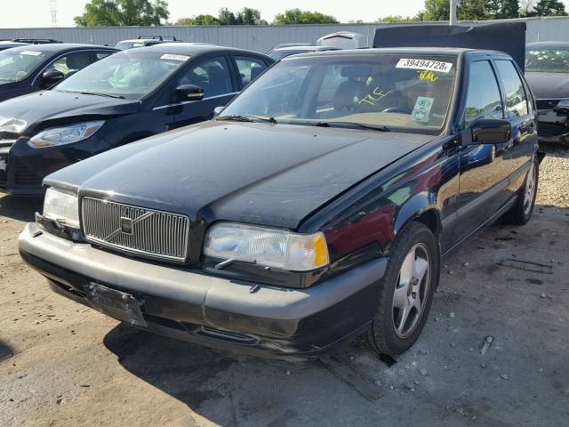 YV1LS5728T1331266 - 1996 VOLVO 850 BLACK photo 2