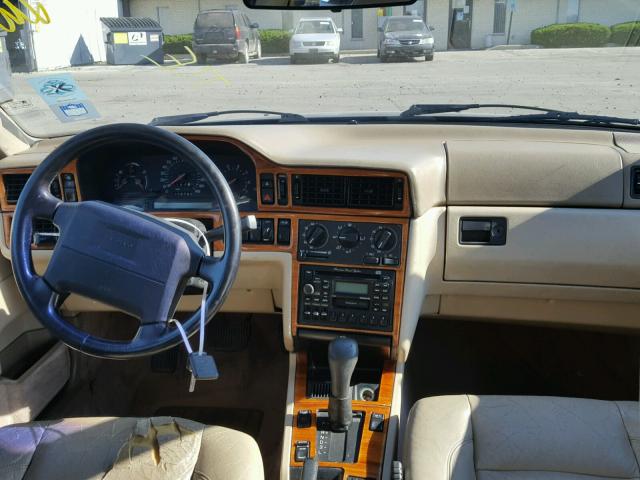 YV1LS5728T1331266 - 1996 VOLVO 850 Noir photo 9
