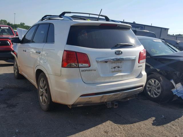 5XYKWDA22BG160795 - 2011 KIA SORENTO SX WHITE photo 3