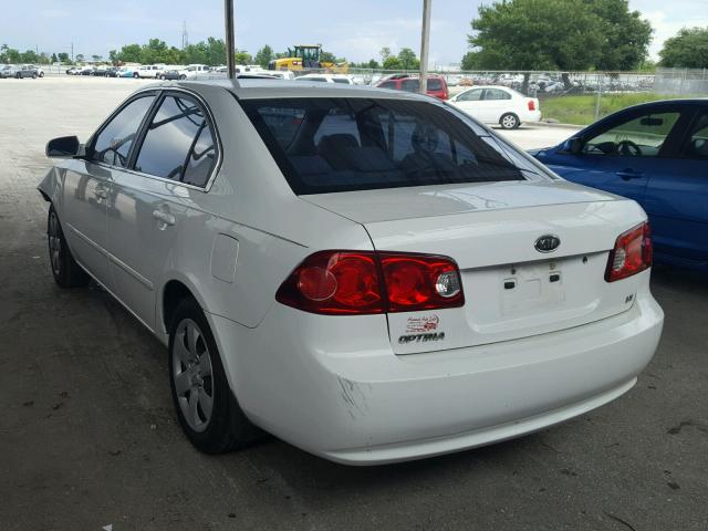 KNAGE123375125386 - 2007 KIA OPTIMA WHITE photo 3