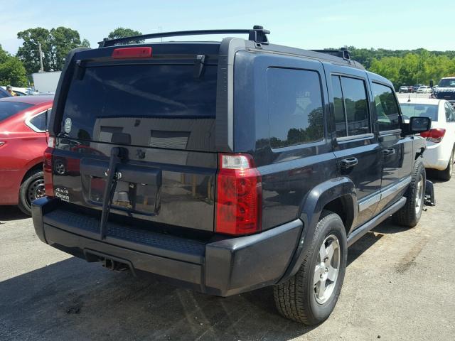 1J4RG4GK5AC156630 - 2010 JEEP COMMANDER BLACK photo 4