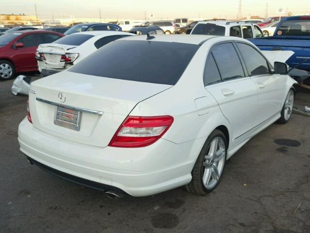 WDDGF54X59R047606 - 2009 MERCEDES-BENZ C 300 WHITE photo 4