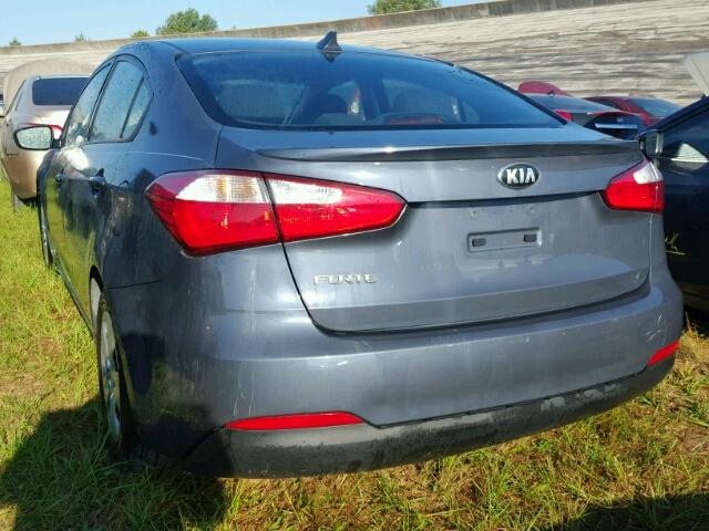 KNAFX4A60F5434251 - 2015 KIA FORTE LX GRAY photo 3