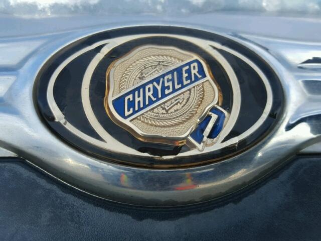 2A8HR54P78R757789 - 2008 CHRYSLER TOWN & COU BLUE photo 9