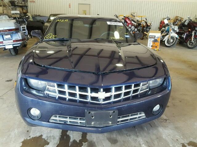 2G1FB1ED7B9145995 - 2011 CHEVROLET CAMARO LT BLUE photo 9