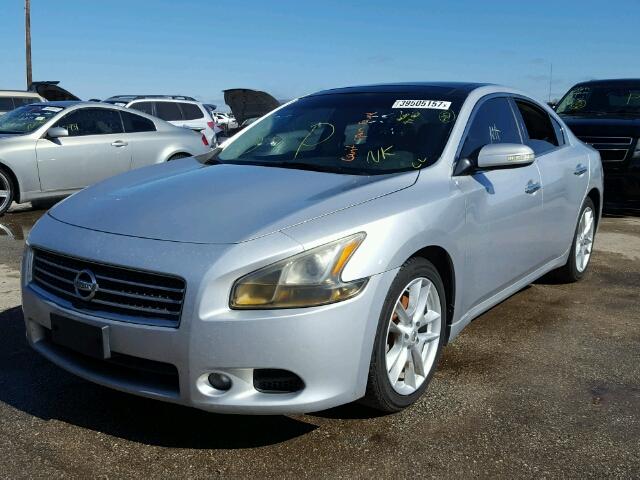 1N4AA51E79C836981 - 2009 NISSAN MAXIMA SILVER photo 2