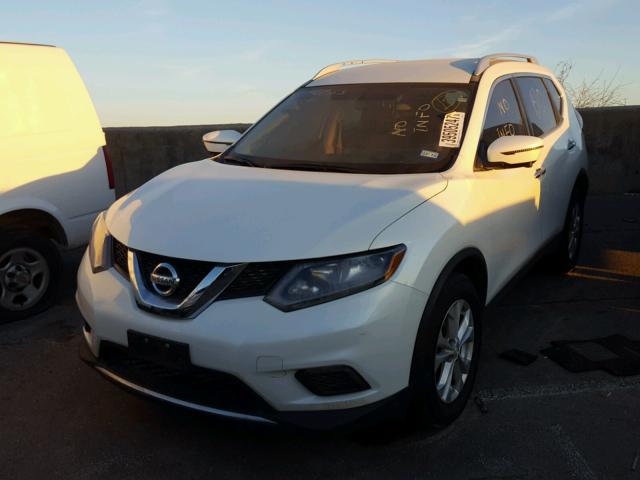 KNMAT2MTXGP641248 - 2016 NISSAN ROGUE S WHITE photo 2