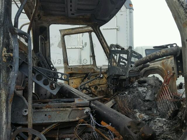 1HSDJSJR4BJ423286 - 2011 INTERNATIONAL PROSTAR محروق صورة 5