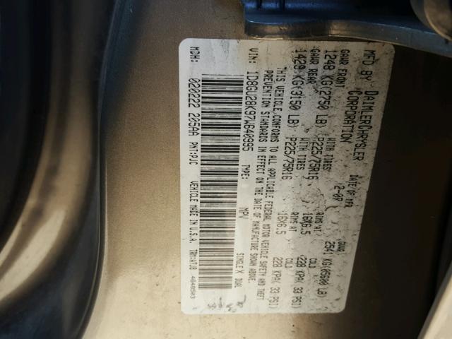 1D8GU28K97W640995 - 2007 DODGE NITRO SXT TAN photo 10