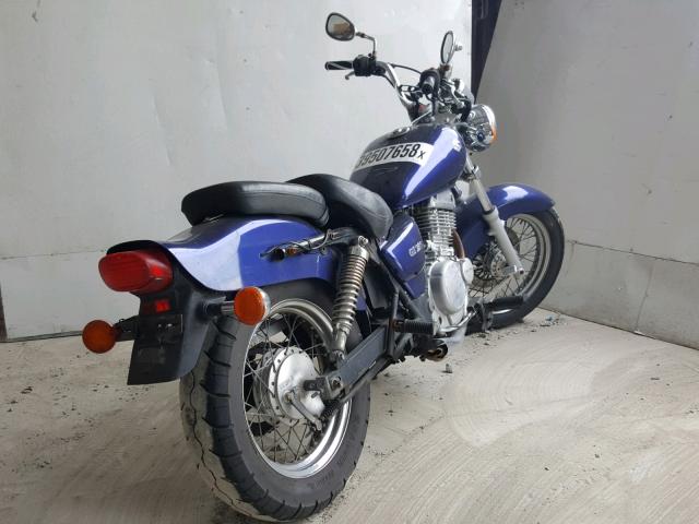 VTTNJ48A572101201 - 2007 SUZUKI GZ250 BLUE photo 4