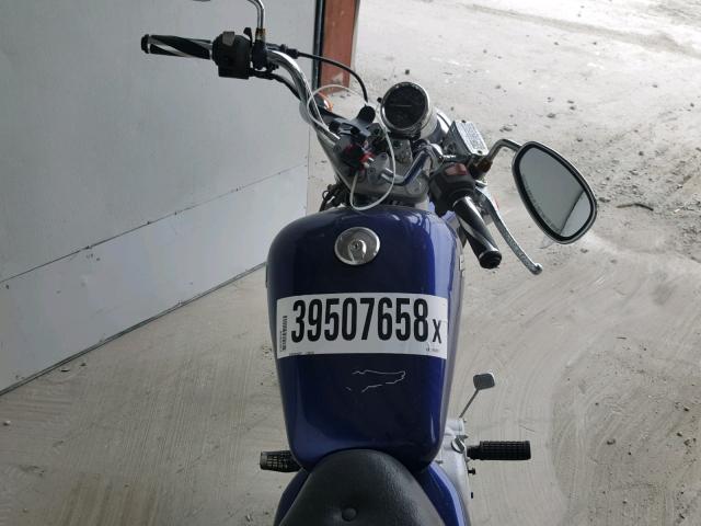 VTTNJ48A572101201 - 2007 SUZUKI GZ250 BLUE photo 5