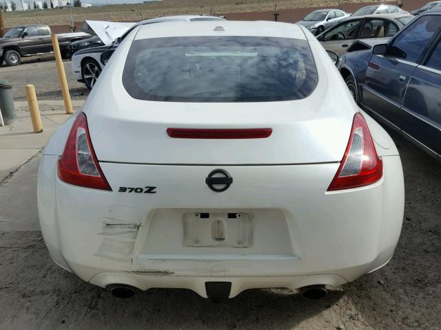 JN1AZ4EHXAM503712 - 2010 NISSAN 370Z WHITE photo 6