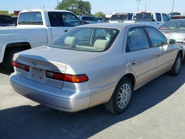 4T1BG22KXVU053718 - 1997 TOYOTA CAMRY CE BEIGE photo 4