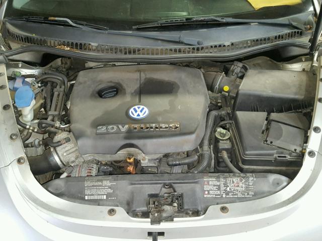 3VWED21C81M480654 - 2001 VOLKSWAGEN NEW BEETLE ვერცხლისფერი ფოტო 7