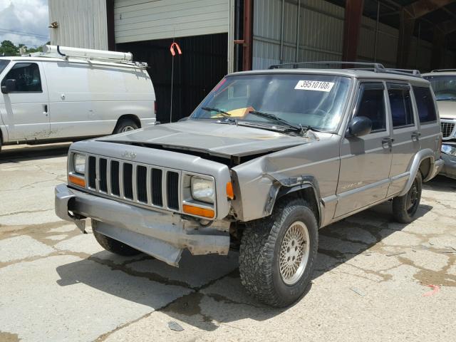 1J4FT58S21L606513 - 2001 JEEP CHEROKEE C SILVER photo 2